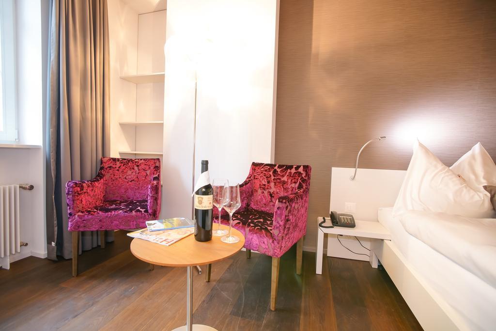 Boutique Hotel - Restaurant Orchidee Burgdorf Quarto foto